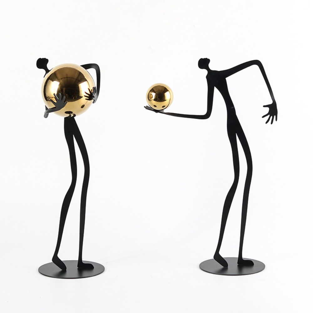 Modern Art Ball-Holding Charac - Art Craft Hotel recension och pris