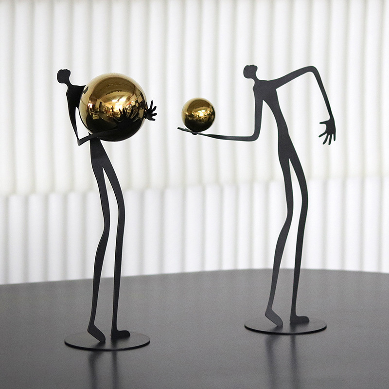 Modern Art Ball-Holding Charac - Art Craft Hotel recension och pris