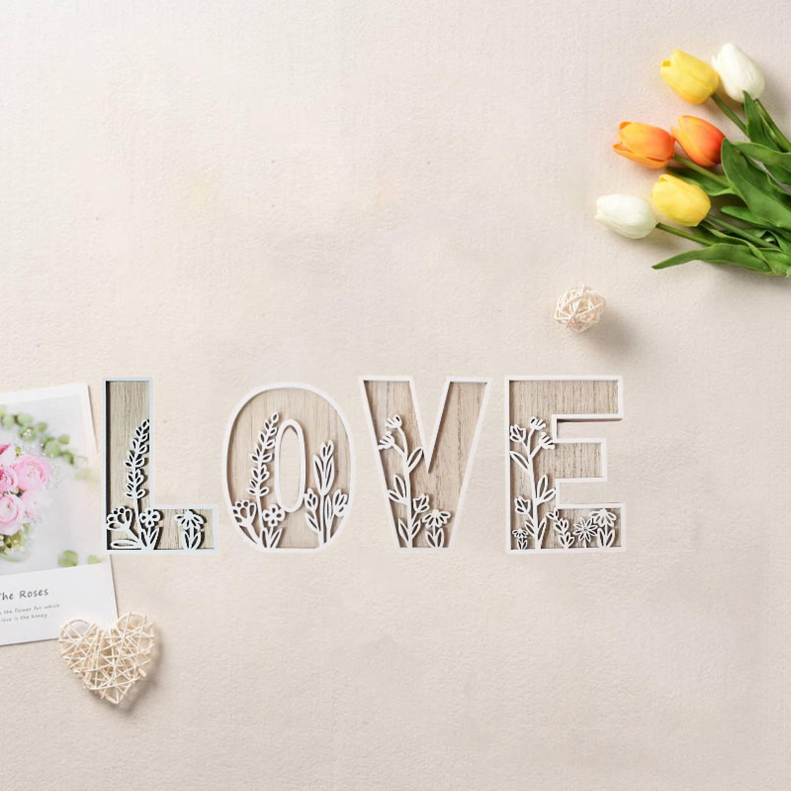 English Letters Statue Creativ - Art Craft Hotel recension och pris