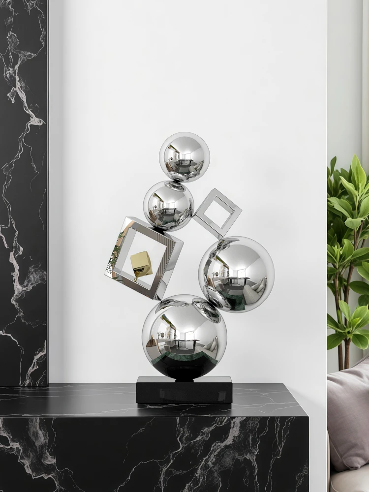Luxury Stainless Steel Art Orn - Art Craft Hotel recension och pris